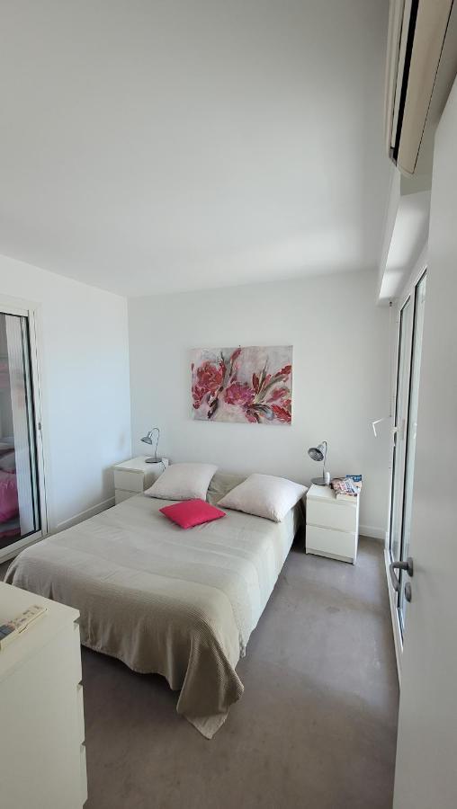 Les Pieds dans l'Ô - Appartement 50m2 Front de mer Saint-Cyr-sur-Mer Extérieur photo
