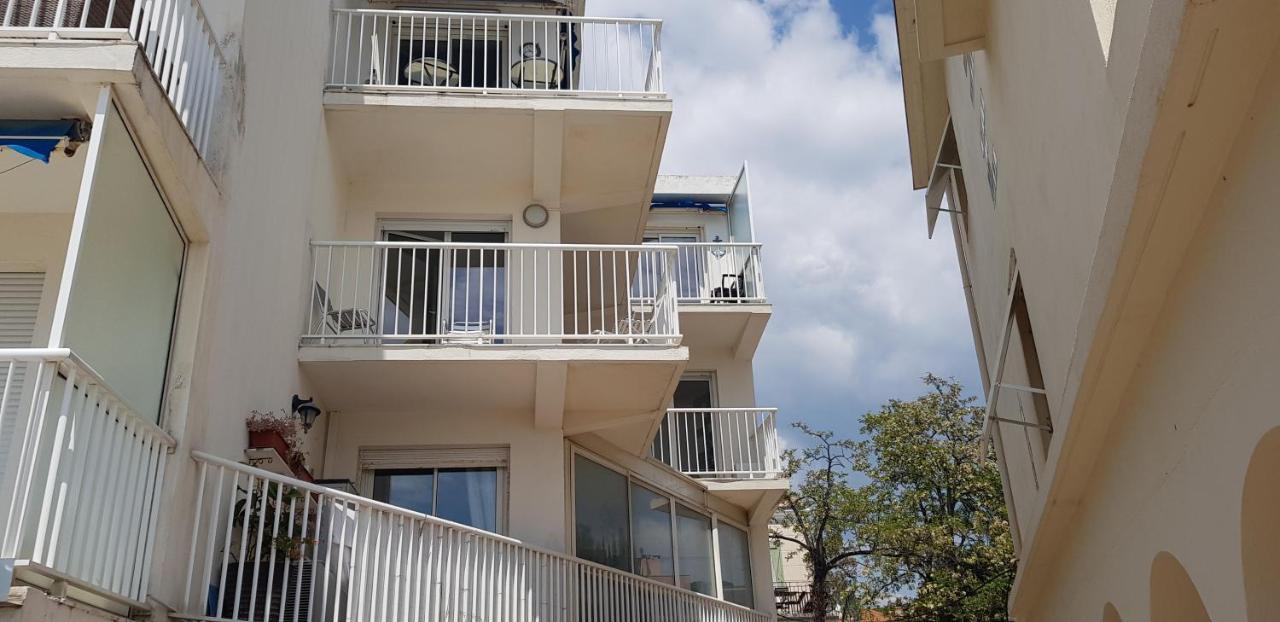 Les Pieds dans l'Ô - Appartement 50m2 Front de mer Saint-Cyr-sur-Mer Extérieur photo