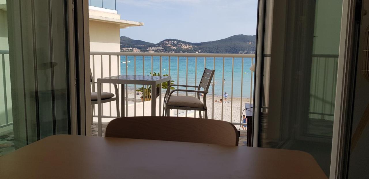 Les Pieds dans l'Ô - Appartement 50m2 Front de mer Saint-Cyr-sur-Mer Extérieur photo